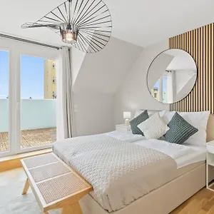  شقة Stylish - 3 Min To U1 Kagraner Platz
