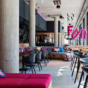 3* فندق مطار فيينا Moxy